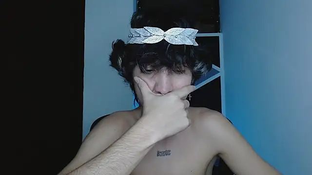 littlextreme live sex cam