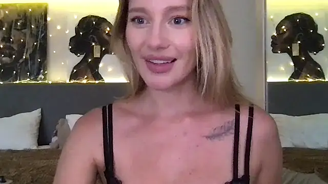 Stella_muse live sex cam