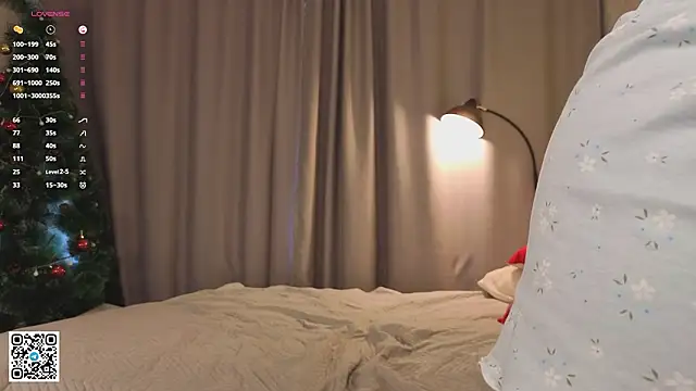 NicolaHulse live sex cam