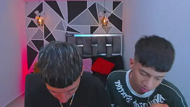 Juan_Nd_Steven's cam snapshot