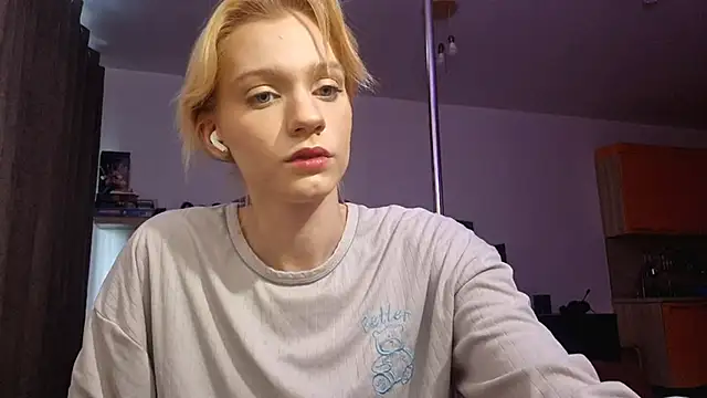 AuraNevera live sex cam