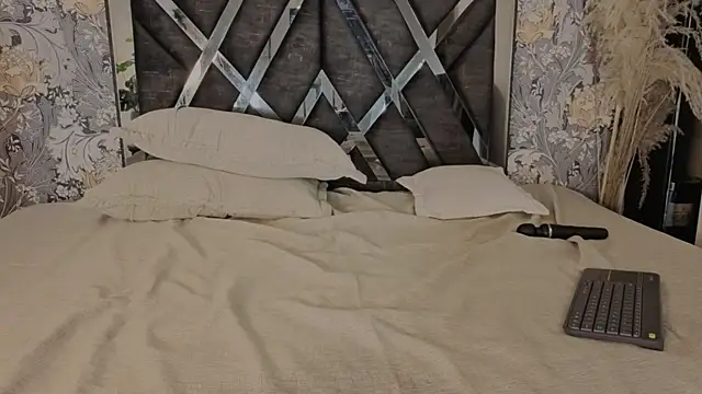 hinata_itachi's cam snapshot