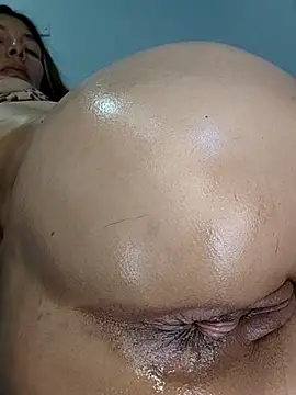 estrella_tasty's cam snapshot