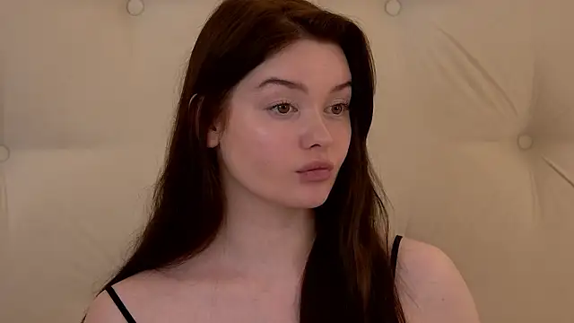 VickiBanx live sex cam