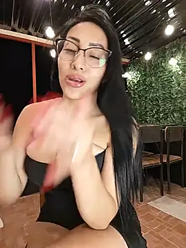 Isabellitasexi38 live sex cam