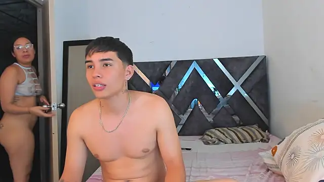 MollyandFher's cam snapshot