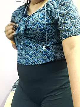 Ananya_34 live sex cam