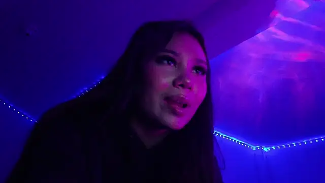 Wendy_Mills_'s cam snapshot