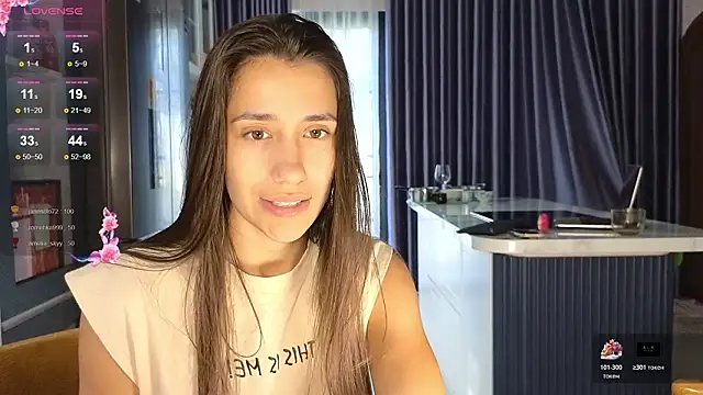 hot_ass_18's cam snapshot