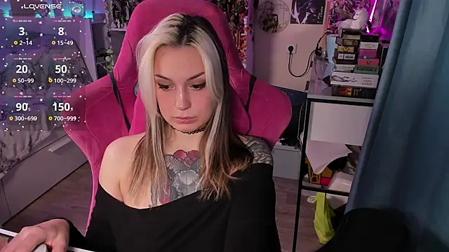 ChloeKohaku's cam snapshot