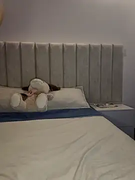 Mia_Roswell's cam snapshot