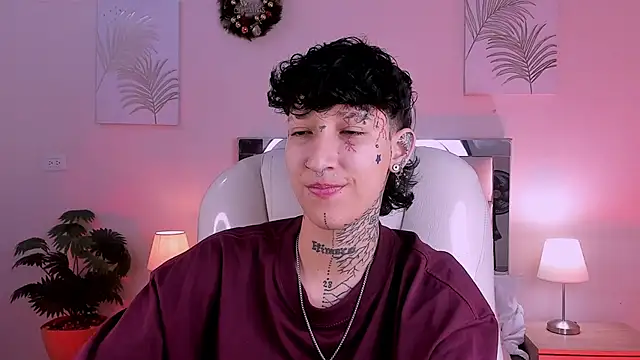 Luci_Rose's cam snapshot