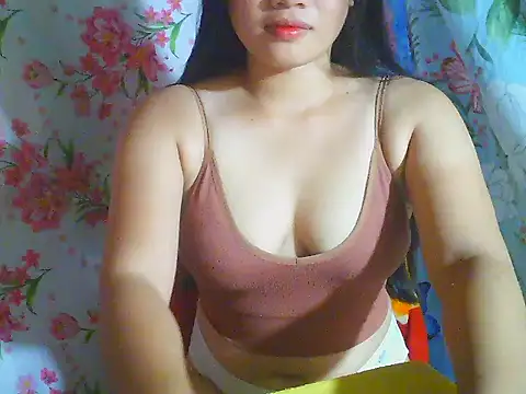 Katie_Winslet's cam snapshot