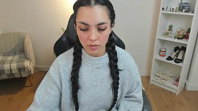 _BellaEvans_'s cam snapshot