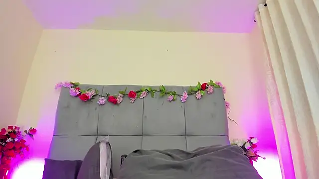 scarlet_hit's cam snapshot