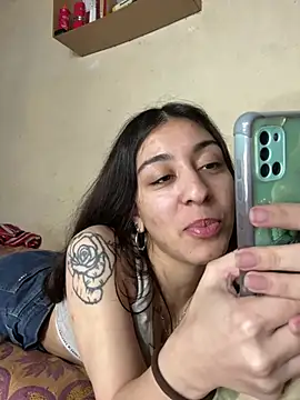 Jennyvignaduzzo's cam snapshot