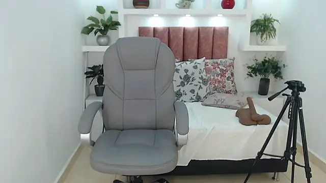 Milaa_Star_'s cam snapshot