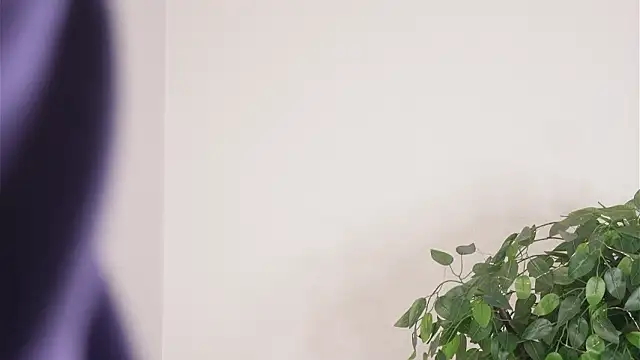 RuthRaska's cam snapshot