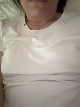 SweetMia36UK's cam snapshot