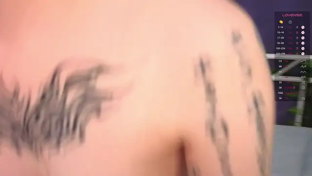 Scarlettsrorm live sex cam