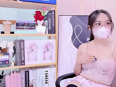 Lush-Office live sex cam