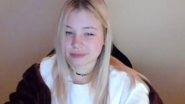 Lulu_Di's cam snapshot