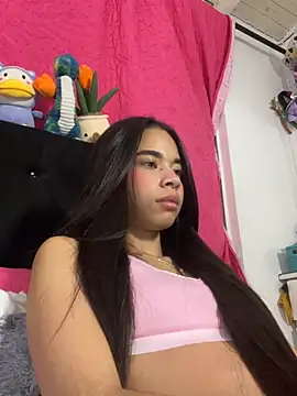 Milleradhara24 live sex cam