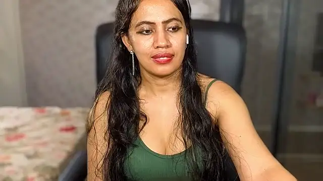 FannyXhot's cam snapshot