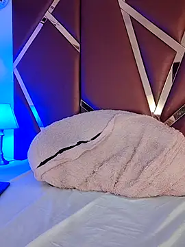 Camerondarkness's cam snapshot