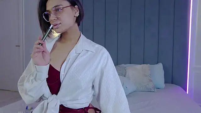 VioletAsh's cam snapshot