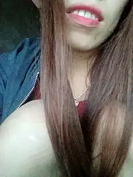 nhinhi-sexy's cam snapshot