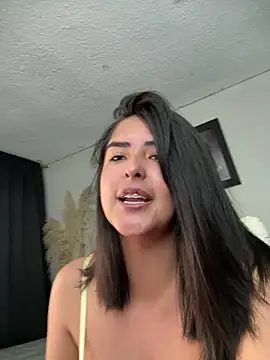 kim_zaratte live sex cam