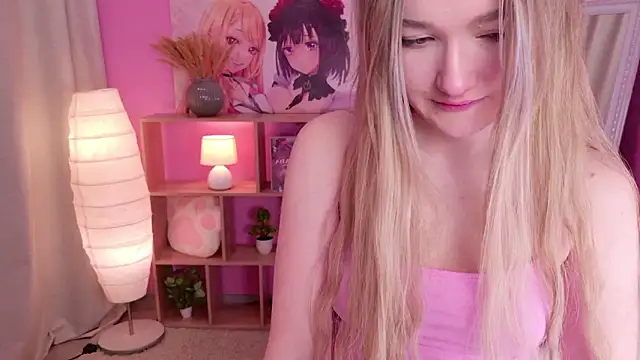 milaa_sun's cam snapshot