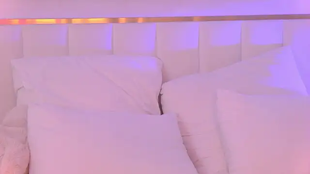 ArianaMell's cam snapshot