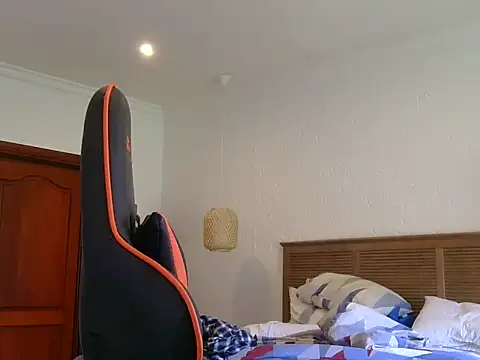 TroyDieselXXX's cam snapshot