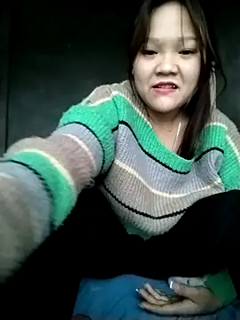 m-mbae's cam snapshot