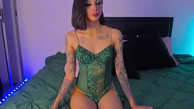 ChloeAddamss's cam snapshot