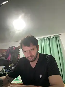 Baphomet212341's cam snapshot