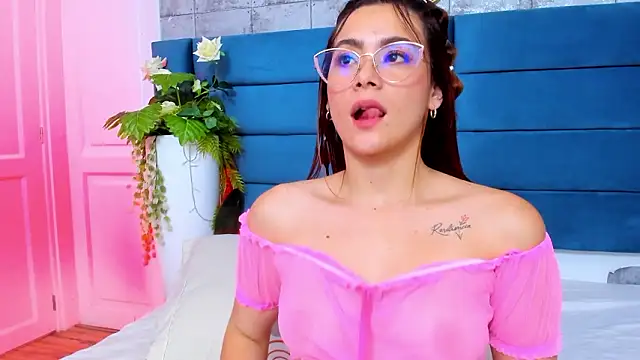 SaraAlvarezx's cam snapshot