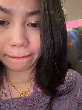 ella-ys's cam snapshot