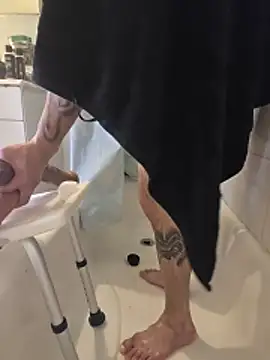 Cnutt310 live sex cam