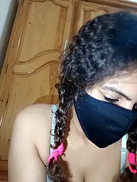 ghadiraa's cam snapshot