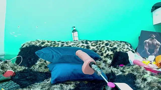 avaleri_cherry's cam snapshot