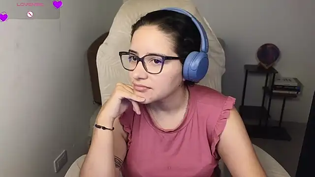 blue__moon_'s cam snapshot