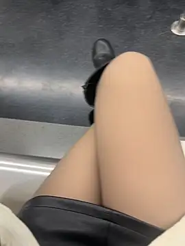 yimisun01's cam snapshot