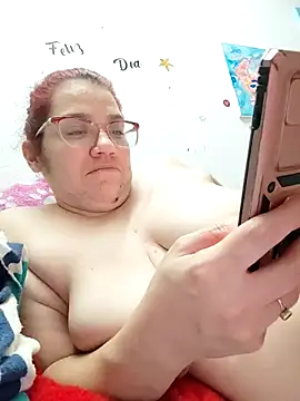 karlythoth@xh's cam snapshot