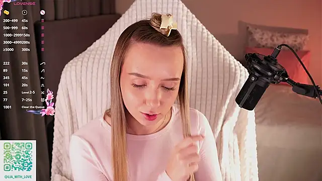 HollisBeckett's cam snapshot