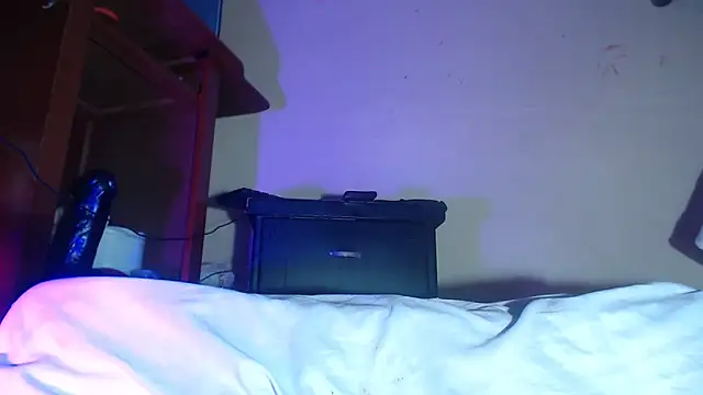 scarlett_bigboobs1's cam snapshot