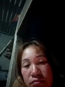 cutebobi's cam snapshot