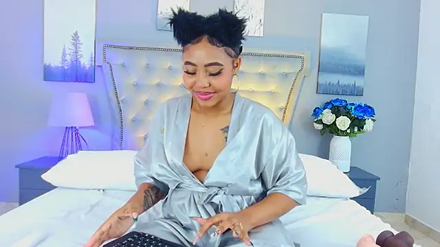 AngelaRoberts's cam snapshot